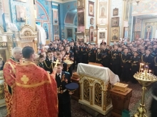 В День своего Небесного Покровителя ачинские кадеты помолились в Казанском соборе 3