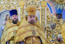Митрополит Пантелеимон совершил Божественную литургию в Казанском кафедральном соборе Ачинска 6