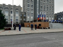 Ачинский священник принял участие в праздновании Дня Российского флага 2