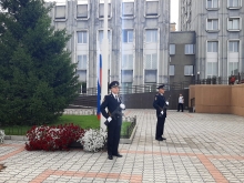 Ачинский священник принял участие в праздновании Дня Российского флага 3