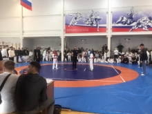 Ачинский священник благословил участников турнира по рукопашному бою 3