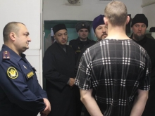 Священники посетили Ачинский следственный изолятор 2