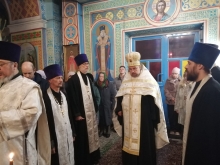 Праздничное Всенощное бдение в Казанском соборе города Ачинска возглавил отец благочинный