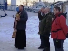 Священник благословил волонтёров, сопровождающих очередную партию гуманитарного груза для бойцов СВО