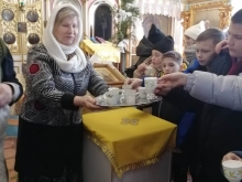 В праздник Богоявления большеулуйский храм посетили школьники 4