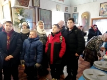 В праздник Богоявления большеулуйский храм посетили школьники 2