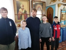 Воспитанники детского дома посетили большеулуйский храм 2