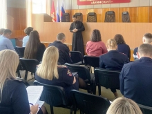 Священник рассказал ачинским полицейским о духовно нравственных ценностях христианина