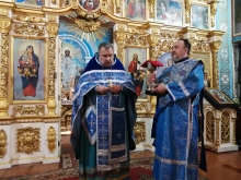Благовещение Пресвятой Богородицы. Неделя Крестопоклонная