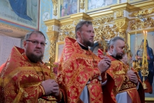Глава Красноярской митрополии совершил Божественную литургию в Казанском кафедральном соборе Ачинска 9