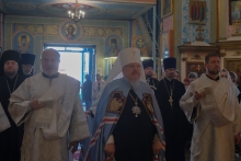 Глава Красноярской митрополии совершил Божественную литургию в ачинском Казанском соборе 2