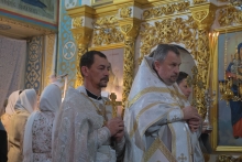 Глава Красноярской митрополии совершил Божественную литургию в ачинском Казанском соборе 5