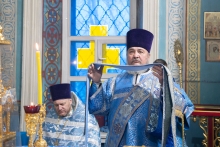 Митрополит Пантелеимон совершил Литургию в Казанском кафедральном соборе города Ачинска 5