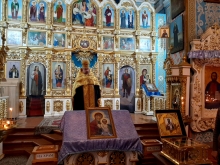 В Ачинске встретили ковчег с Честной главой Святителя Иннокентия 4