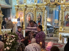 Богослужение в Казанском соборе в Неделю Крестопоклонную 5