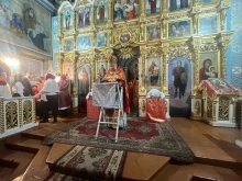 Ночное Пасхальное богослужение прошло в Казанском соборе 15