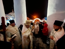 Ночное Пасхальное богослужение прошло в Казанском соборе 9