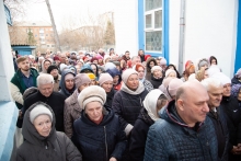 Митрополит Никита совершил Литургию в Казанском кафедральном соборе города Ачинска 19