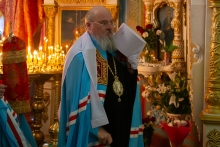 Митрополит Никита совершил Литургию в Казанском кафедральном соборе города Ачинска 2
