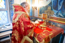 Митрополит Никита совершил Литургию в Казанском кафедральном соборе города Ачинска 9