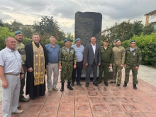 Священник поздравил ветеранов локальных конфликтов с 95-й годовщиной ВДВ 3