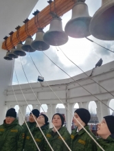 На Пасху кто не звонарь 5
