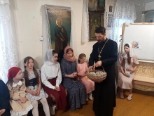 Пасхальный концерт прошёл в воскресной школе Казанского собора 8
