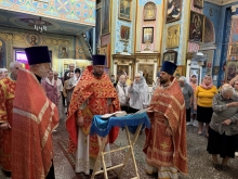 Ачинский благочинный совершил Божественную литургию в Казанском соборе в День Усекновения Главы Иоанна Крестителя 7