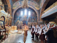 Семиклассницы Мариинки посетили Успенский монастырь в Красноярске
