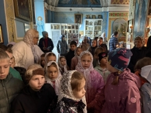 Православные гимназисты помолились в Казанском соборе