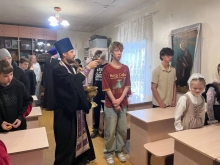 В Казанском соборе прошли первые занятия в церковноприходской школе 8