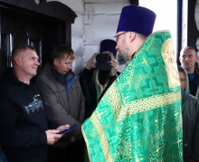 Ачинский благочинный освятил часовню во имя преподобного Серафима Саровского 4