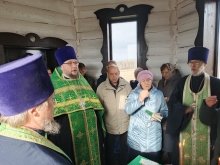 Ачинский благочинный освятил часовню во имя преподобного Серафима Саровского 2