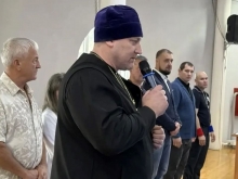 Священник напутствовал участников турнира по рукопашному бою 2