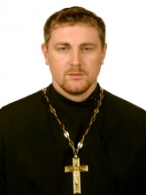 Штатный священник Казанского кафедрального собора г. Ачинска протоиерей Дионисий Борисович Колмаков